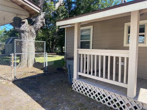 540 Magnolia Street Clute TX 77531