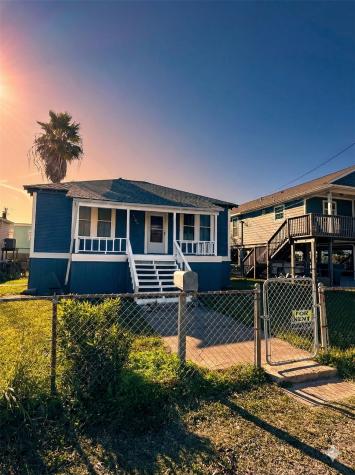1709 Biovu Drive Galveston TX 77551