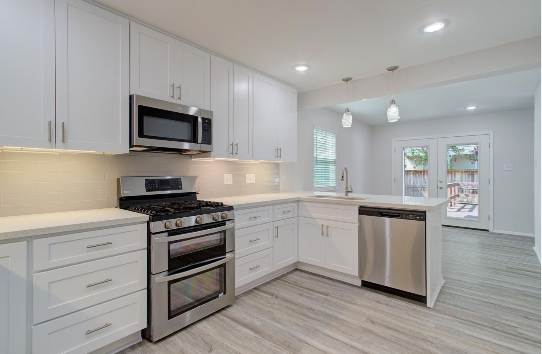 5704 Darling Street Houston TX 77007