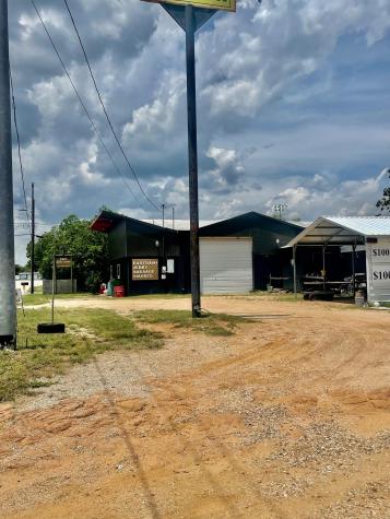 1010 N Bessemer Avenue Llano TX 78643