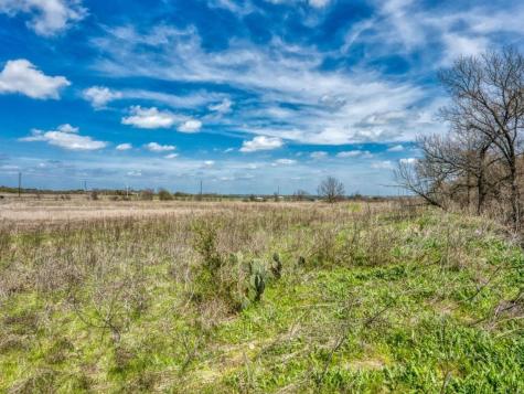 8530 E Highway 71 Spicewood TX 78669