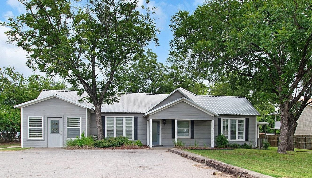 611 Central Texas Expressway Lampasas TX 76550