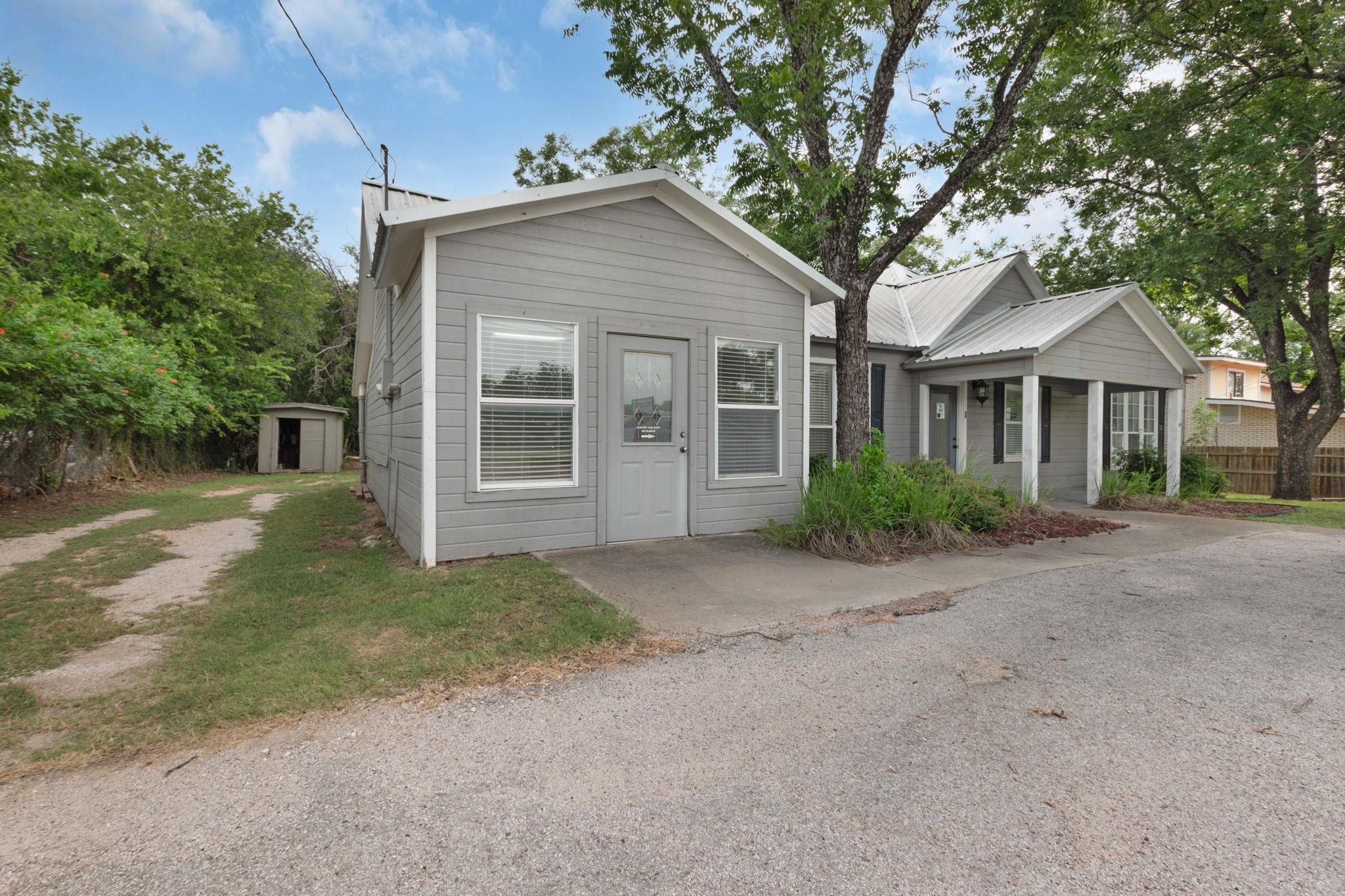 611 Central Texas Expressway Lampasas TX 76550