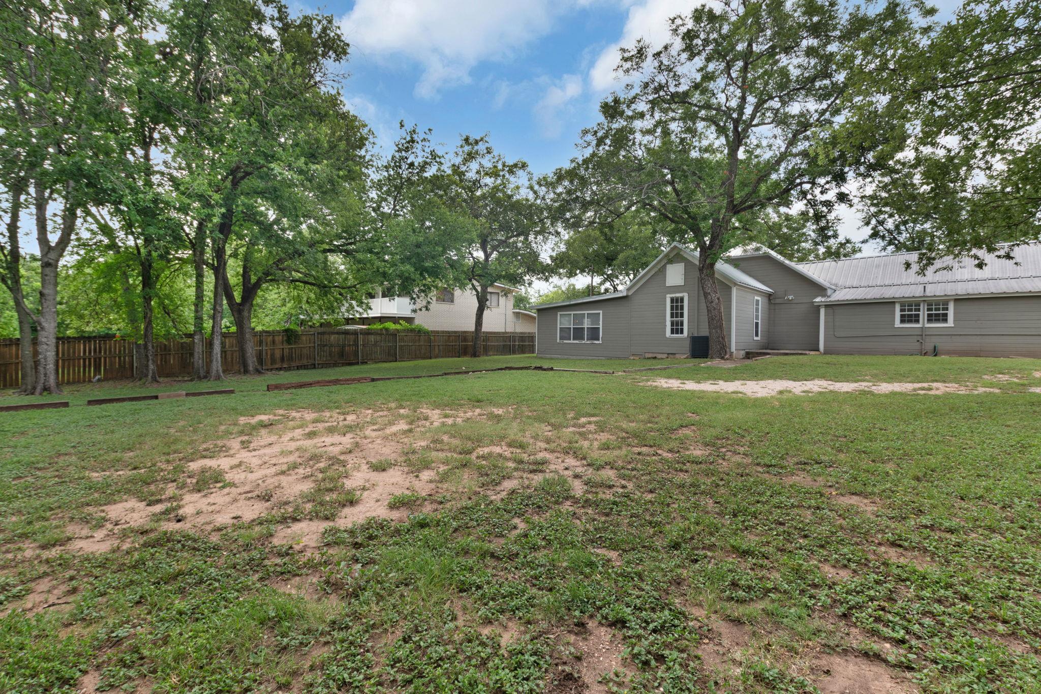 611 Central Texas Expressway Lampasas TX 76550
