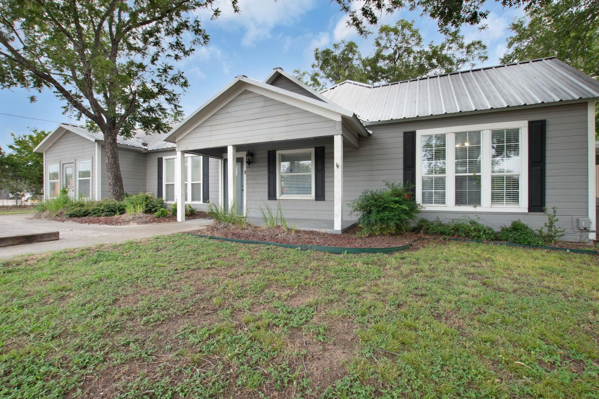 611 Central Texas Expressway Lampasas TX 76550