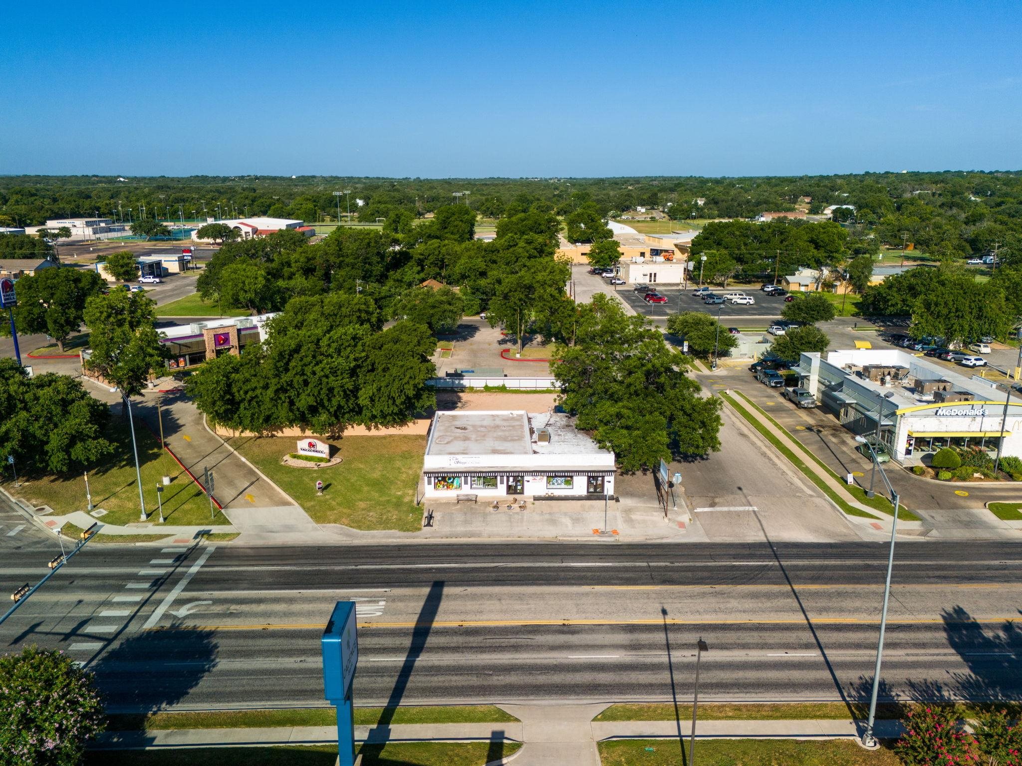 904 S Key Avenue Lampasas TX 76550