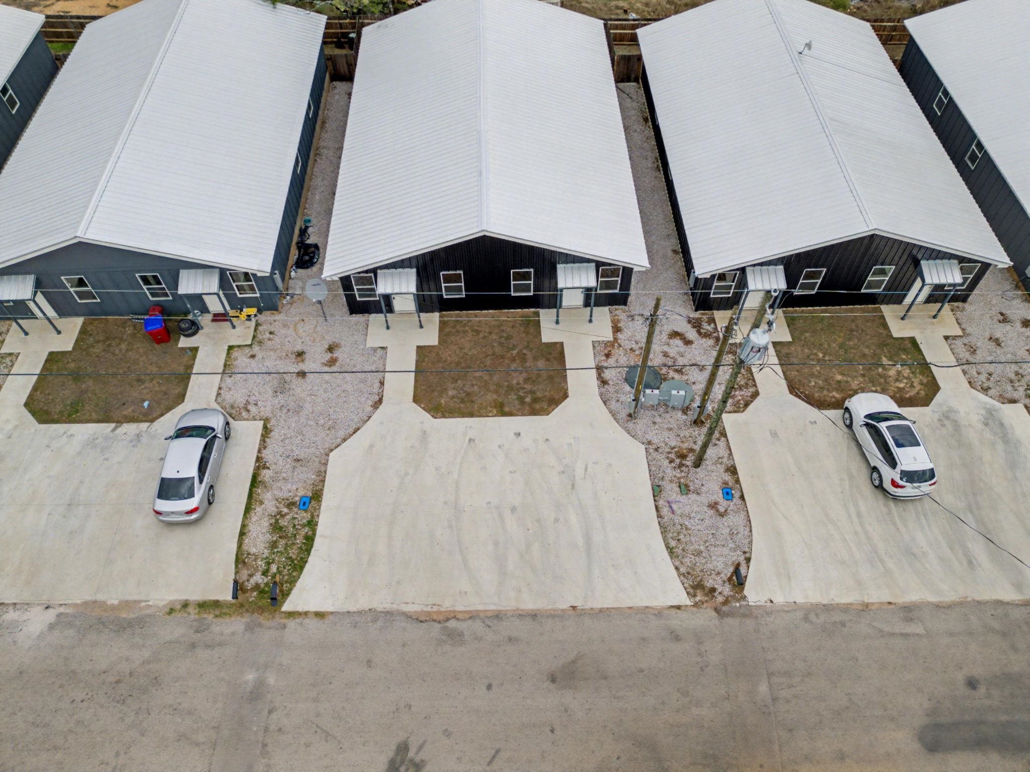 1-10 Waco Street Kingsland TX 78639