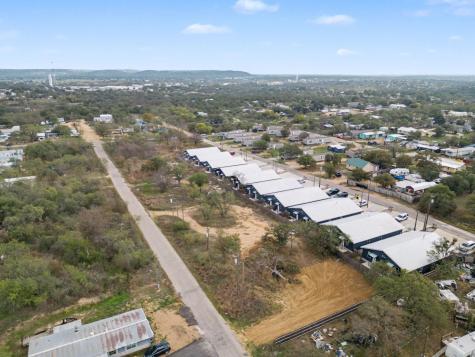 1-10 Waco Street Kingsland TX 78639
