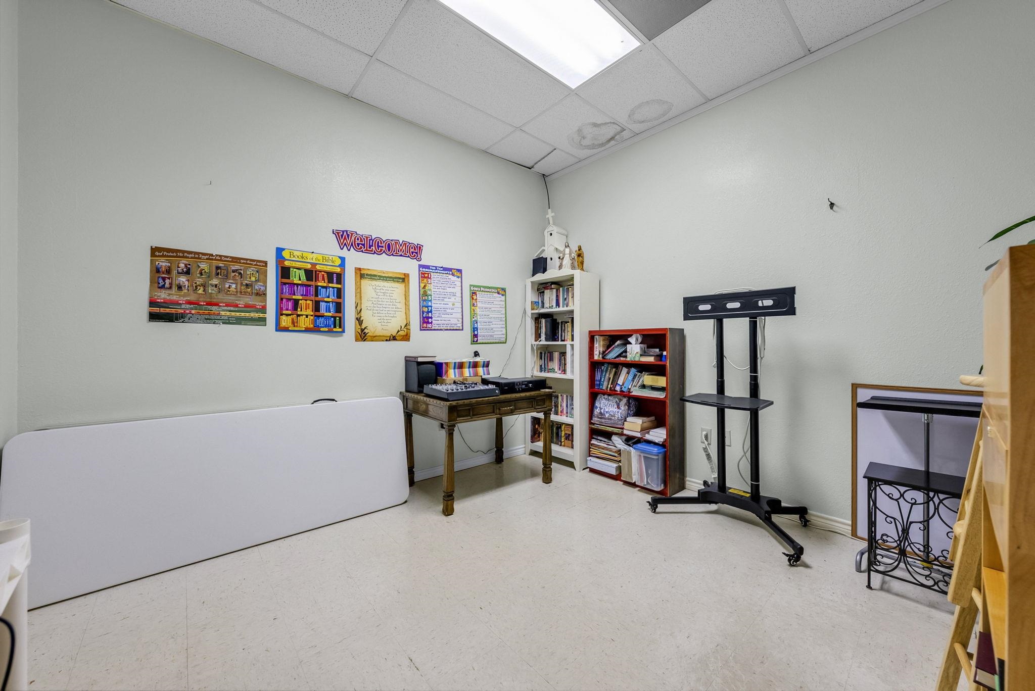 3411 Highway 281 Marble Falls TX 78654