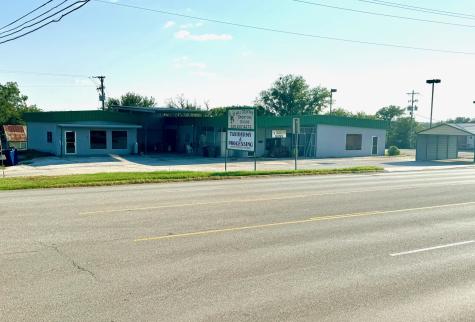 304A W Young Llano TX 78643