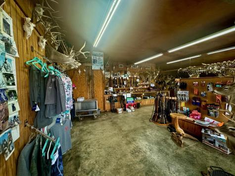 304A W Young Llano TX 78643