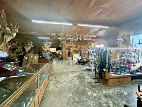 304A W Young Llano TX 78643