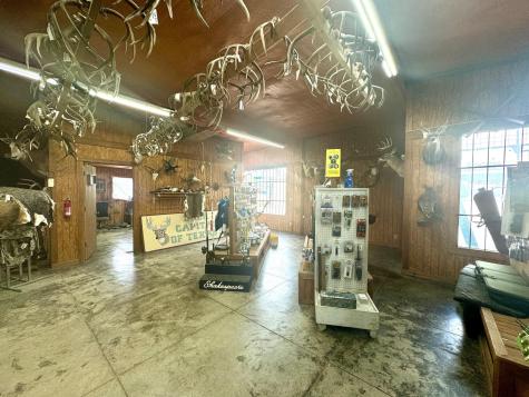 304A W Young Llano TX 78643