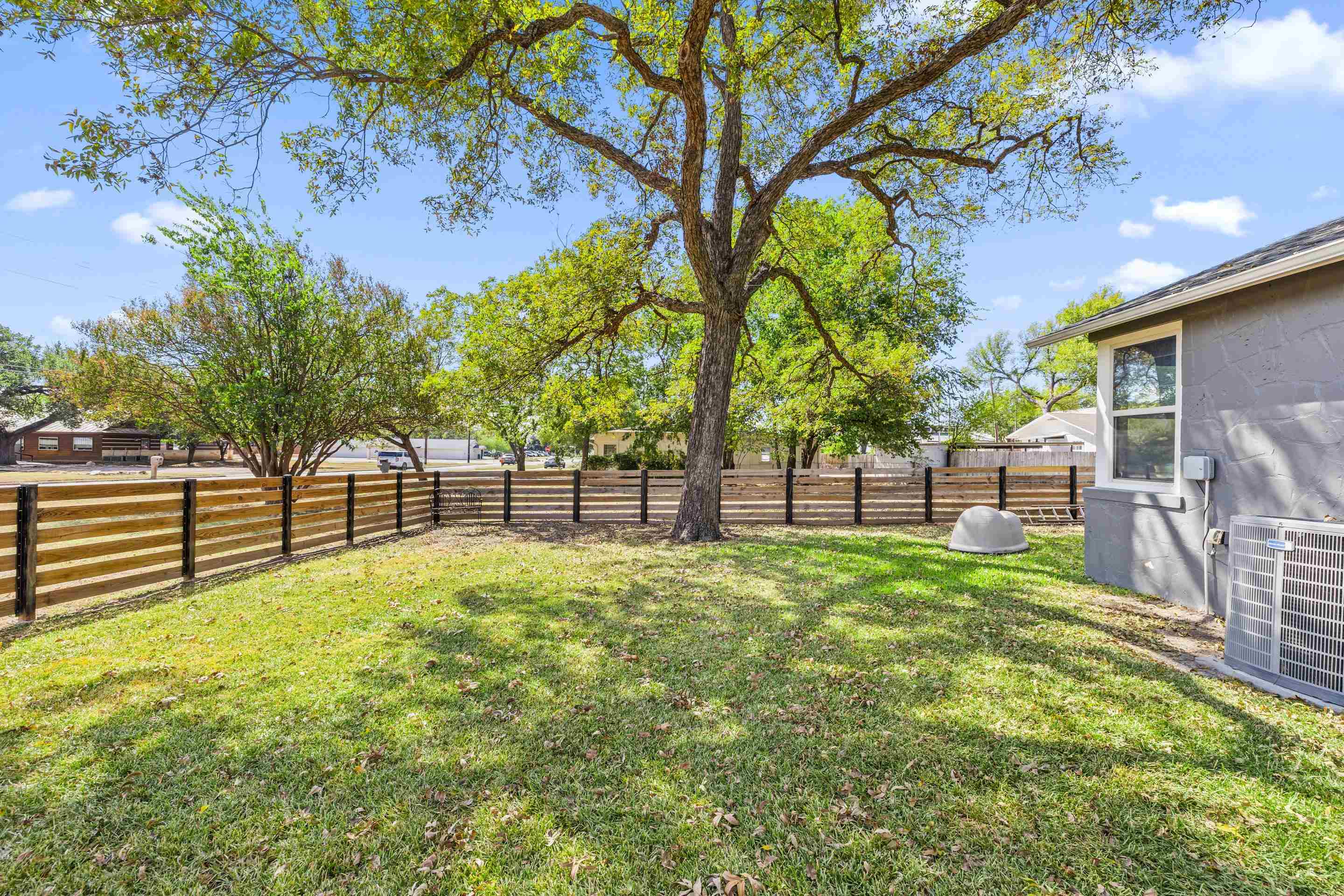 700 5th Street Marble Falls TX 78654