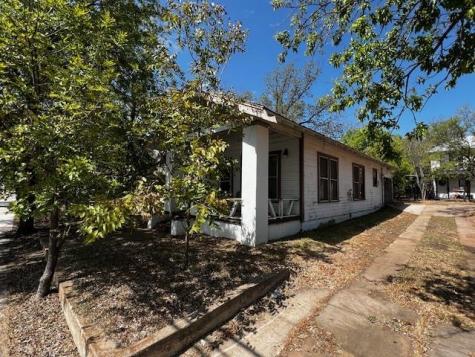 1103, 1109, 1111 S Ford Llano TX 78643