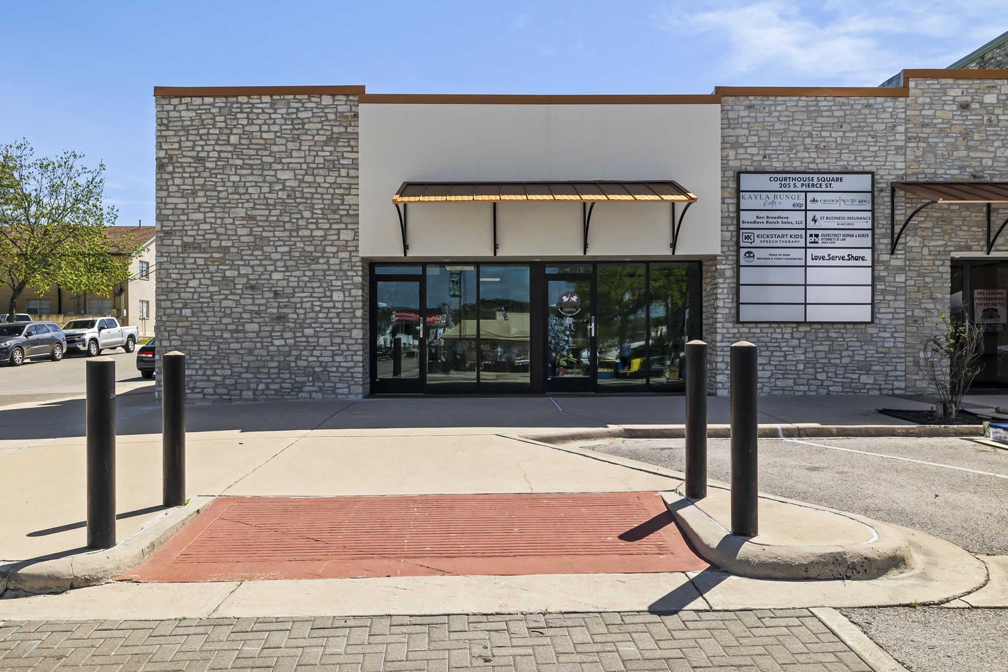205 S Pierce Street Burnet TX 78611