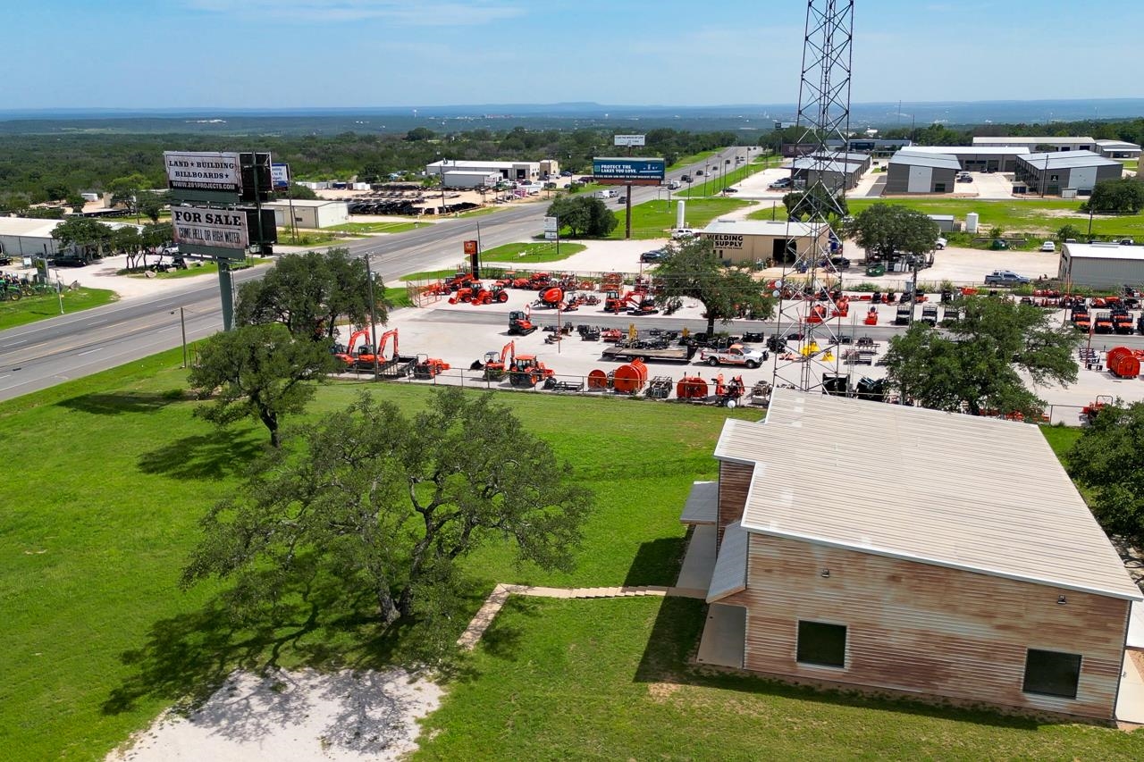 5526 N U.s. Highway 281 Marble Falls TX 78654