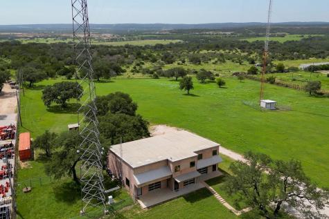 5526 N U.s. Highway 281 Marble Falls TX 78654