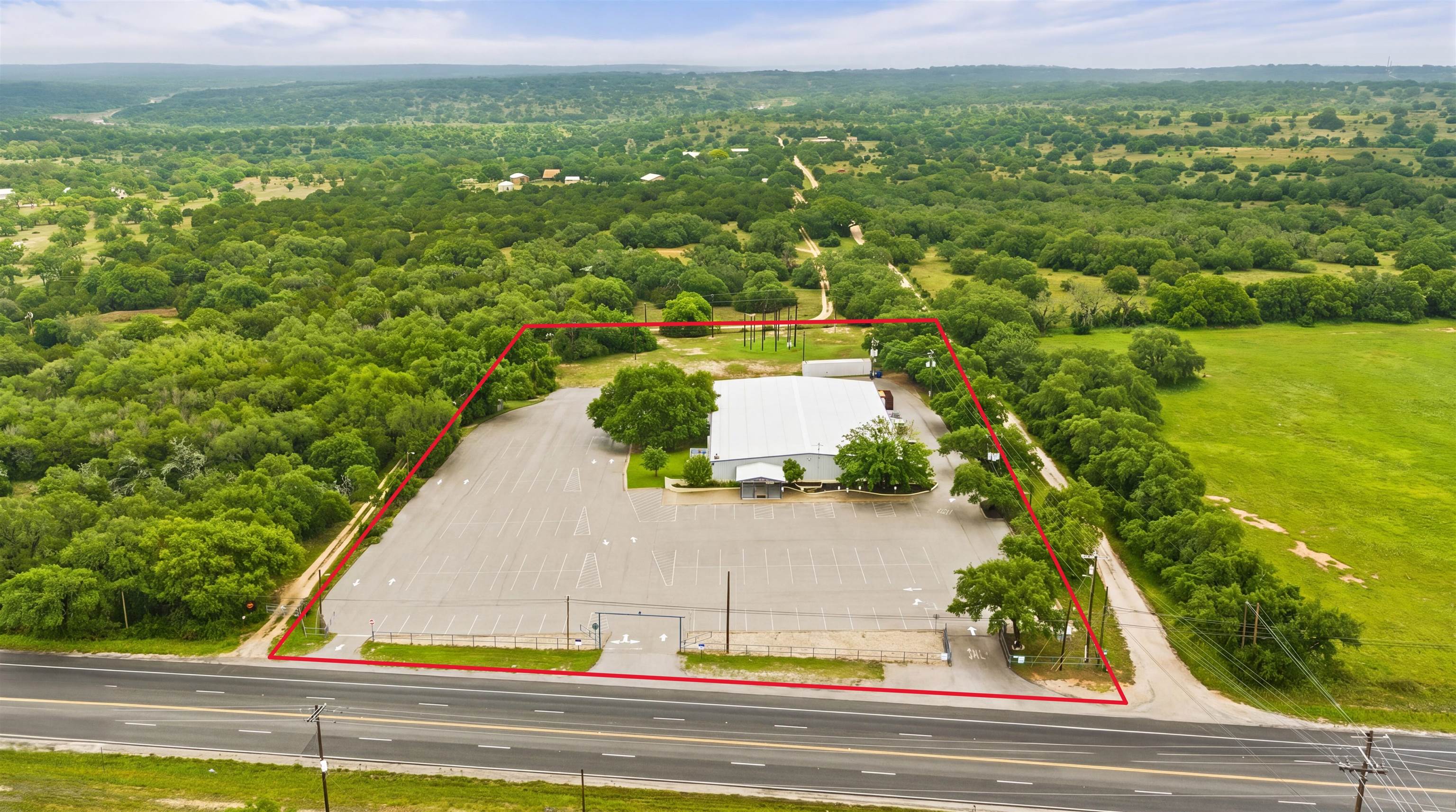 1506 N Us Highway 281 Johnson City TX 78636