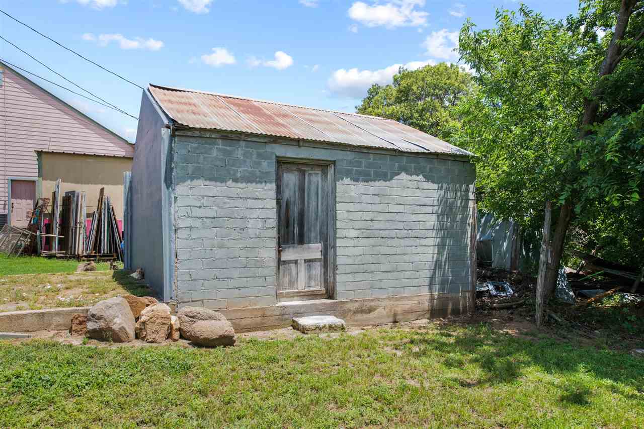 106 Legion Drive Llano TX 78643