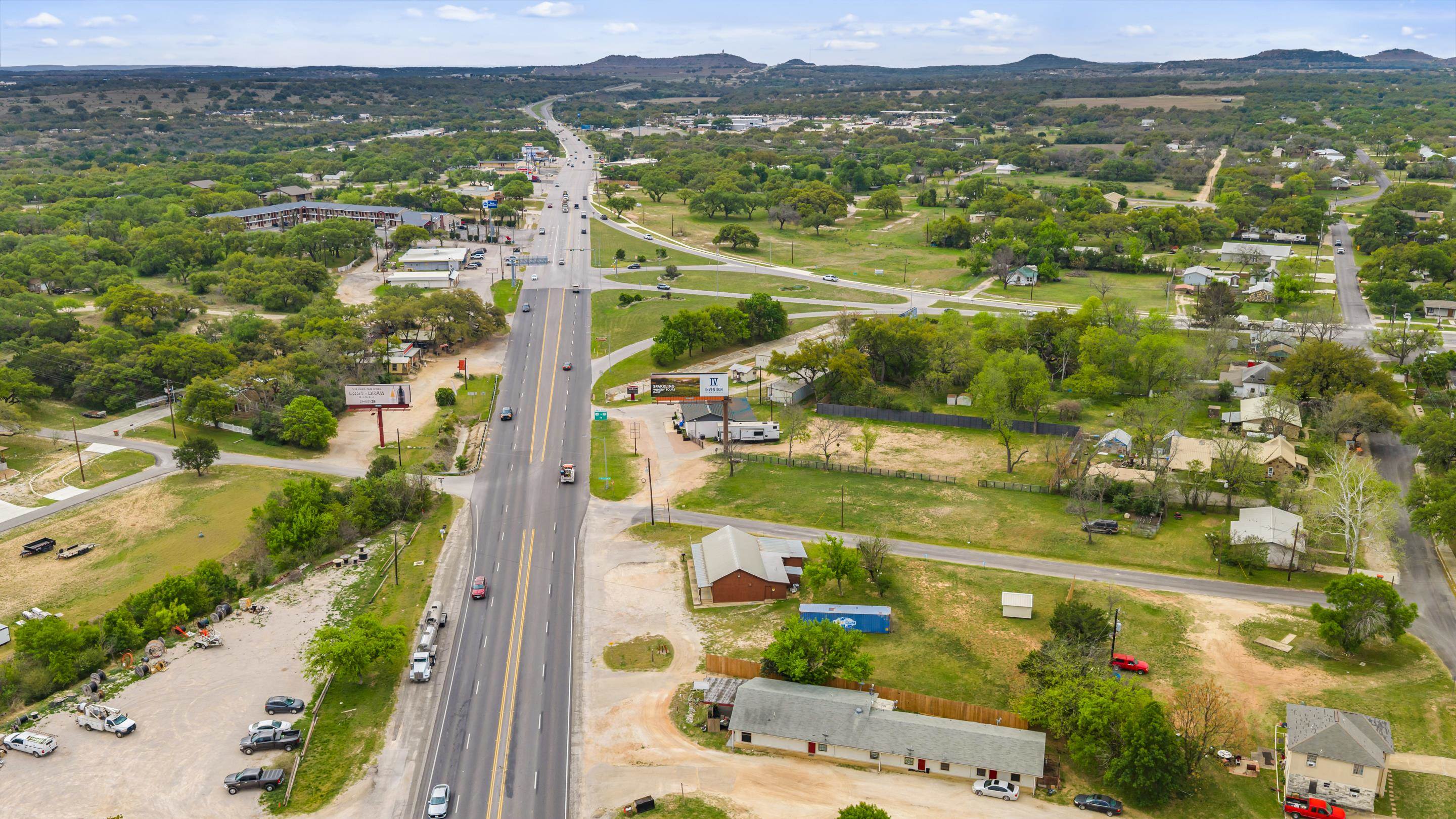 201 N Us Highway 281 Johnson City TX 78636