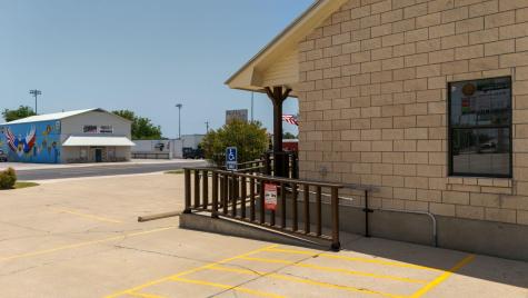408 N Key Avenue Lampasas TX 76550