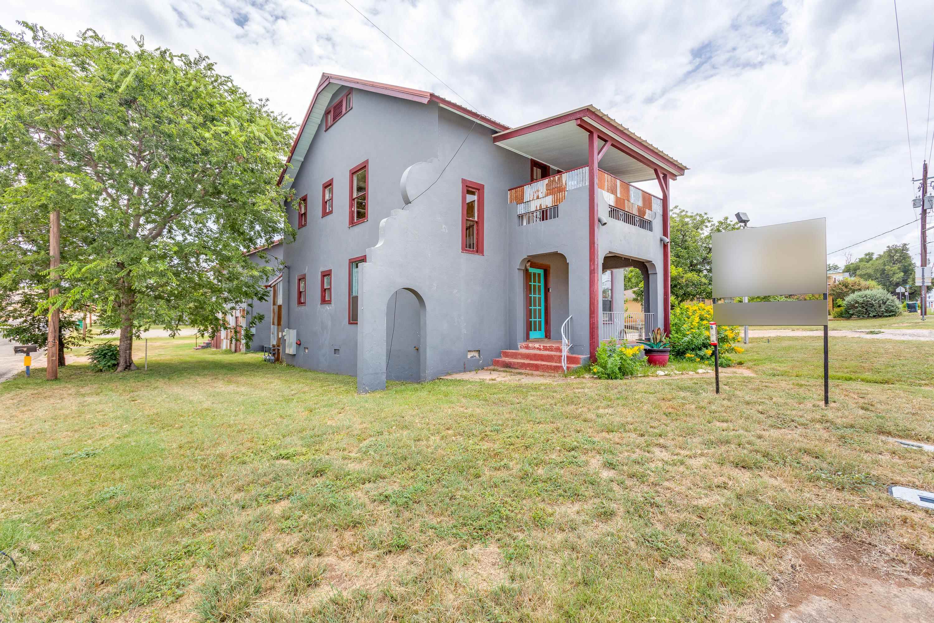 1600 Ford Street Llano TX 78643