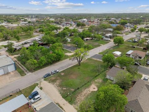 807 S Main Lampasas TX 76550