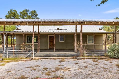 214 Edmonds Avenue Johnson City TX 78636