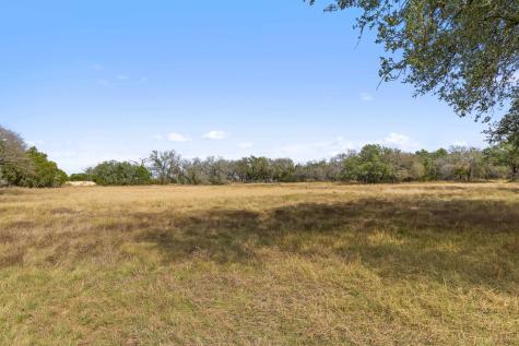214 Edmonds Avenue Johnson City TX 78636