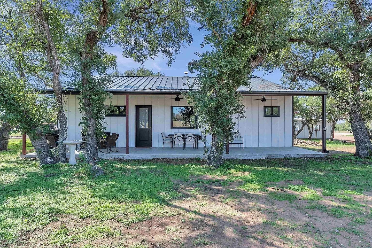 630 Old Spanish Trail Buchanan Dam TX 78609