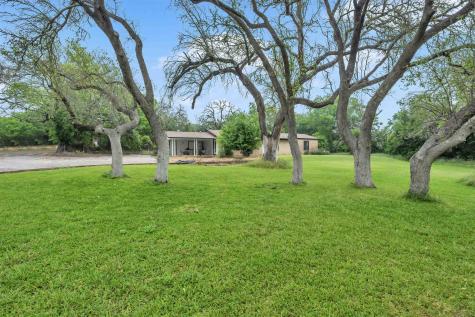 1918 W Highway 29 Burnet TX 78611
