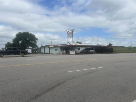 1301 Bessemer Avenue Llano TX 78643