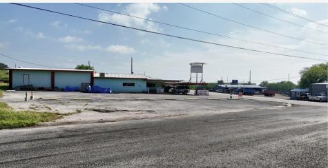 1301 Bessemer Avenue Llano TX 78643