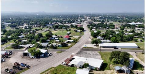 1301 Bessemer Avenue Llano TX 78643