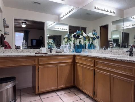 706-A Clayton Nolen Horseshoe Bay TX 78657