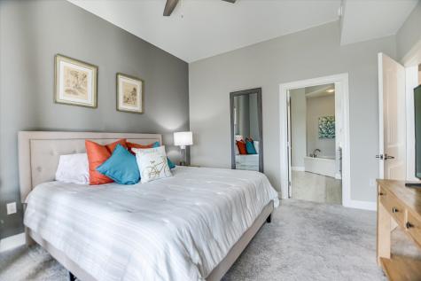 1000 The Cape #33 Horseshoe Bay TX 78657