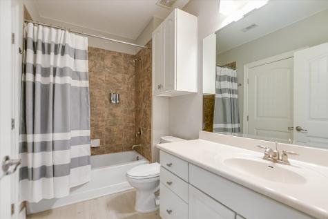 1000 The Cape #33 Horseshoe Bay TX 78657