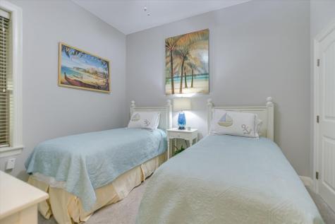 1000 The Cape #33 Horseshoe Bay TX 78657