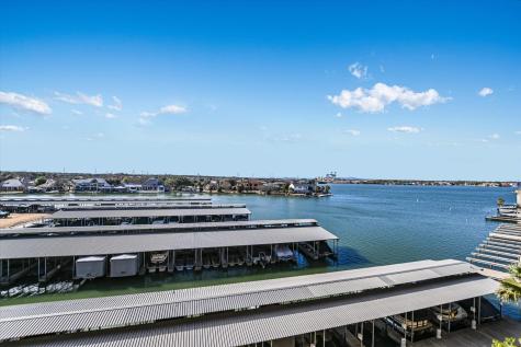 1000 The Cape #33 Horseshoe Bay TX 78657