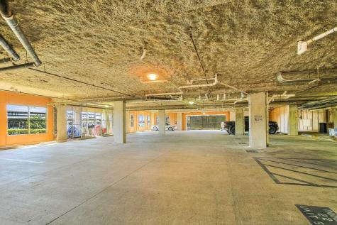 1000 The Cape #33 Horseshoe Bay TX 78657