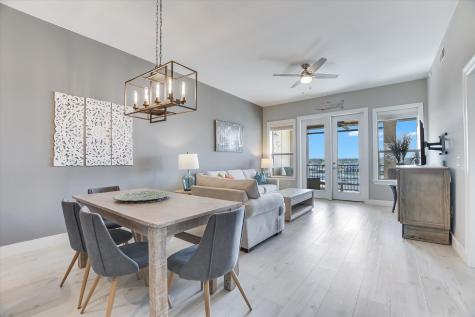 1000 The Cape #33 Horseshoe Bay TX 78657