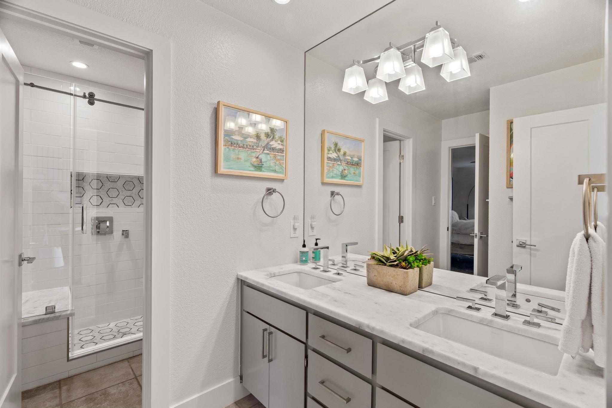 1300 The Cape Unit #7 Horseshoe Bay TX 78657