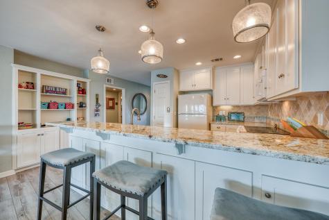 806 Highcrest Unit 13 Granite Shoals TX 78654