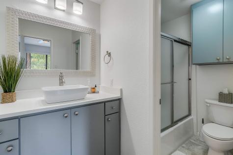 613 Hi Circle North #E Horseshoe Bay TX 78657