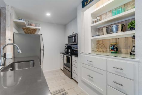 613 Hi Circle North #E Horseshoe Bay TX 78657
