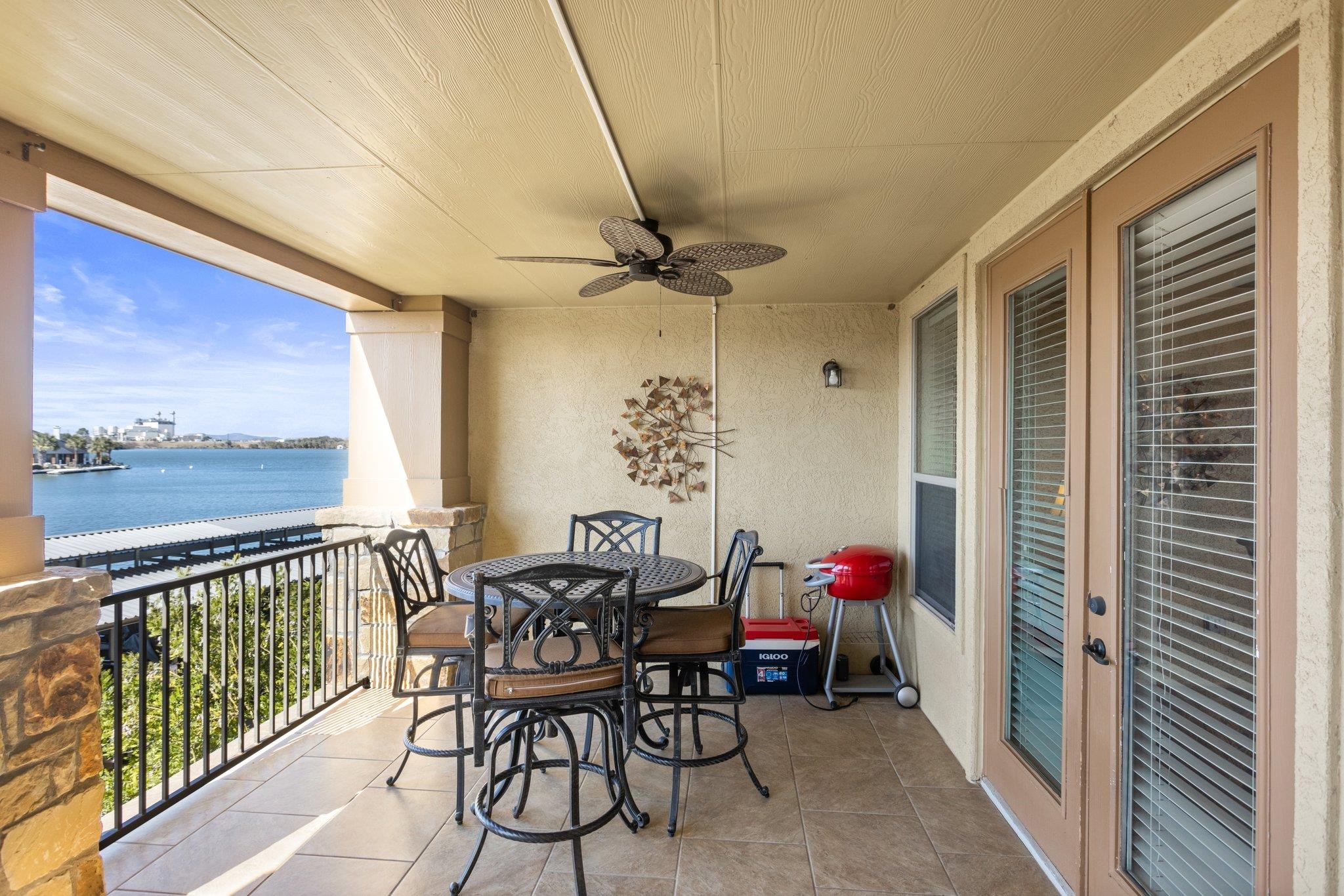 1000 The Cape #12 Horseshoe Bay TX 78657