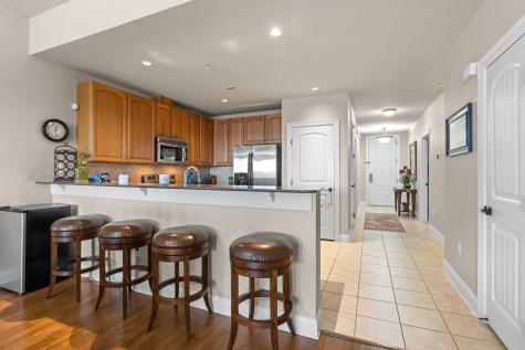 1000 The Cape #12 Horseshoe Bay TX 78657