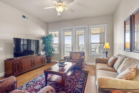 1000 The Cape #12 Horseshoe Bay TX 78657