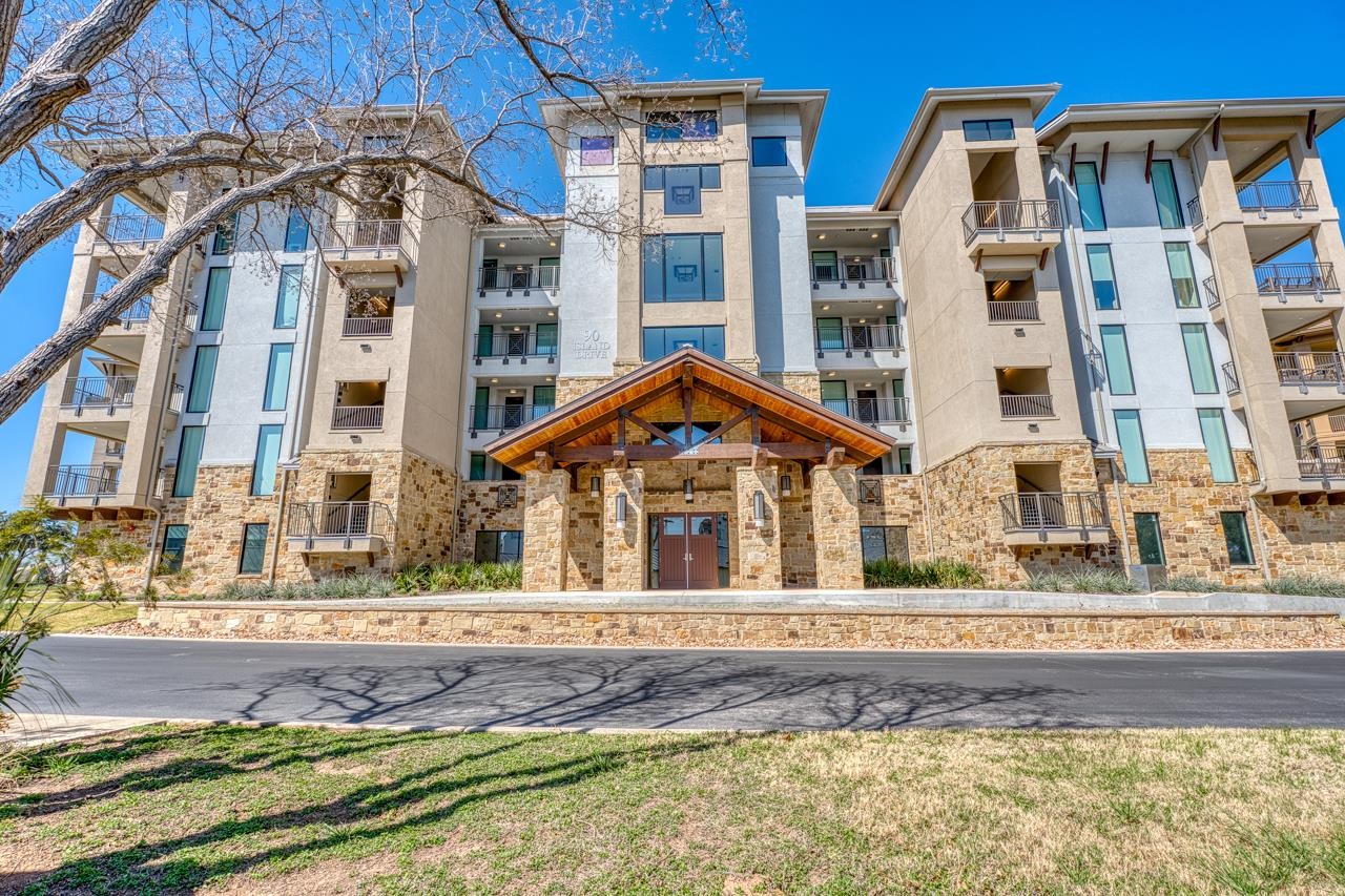 90 Island Drive Horseshoe Bay TX 78657